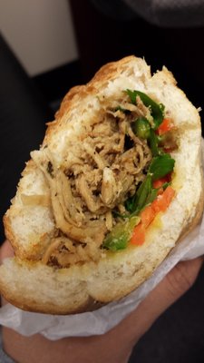 Bánh Mì Quốc Hương