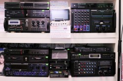 Thế Giới Âm Nhạc