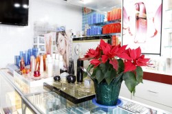 Hoàng Nhung Cosmetic