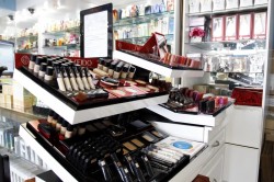 Hoàng Nhung Cosmetic