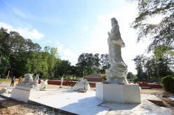 Thiền Viện Minh Đăng Quang