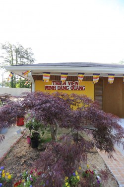 Thiền Viện Minh Đăng Quang